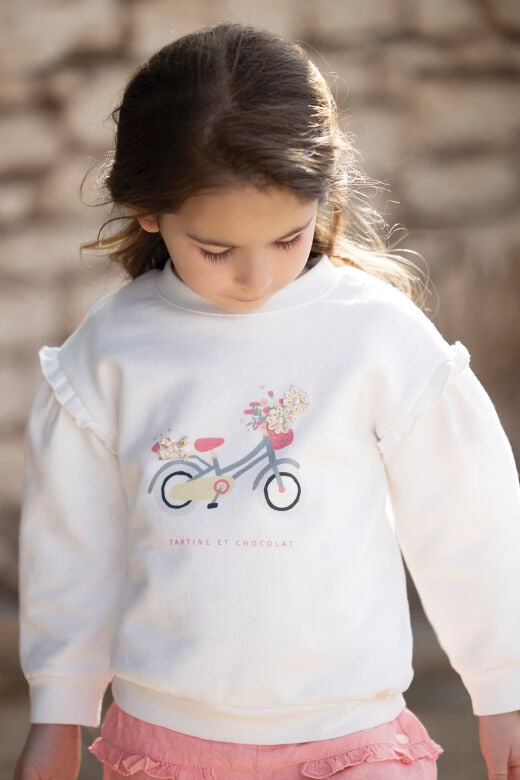 Sweatshirt