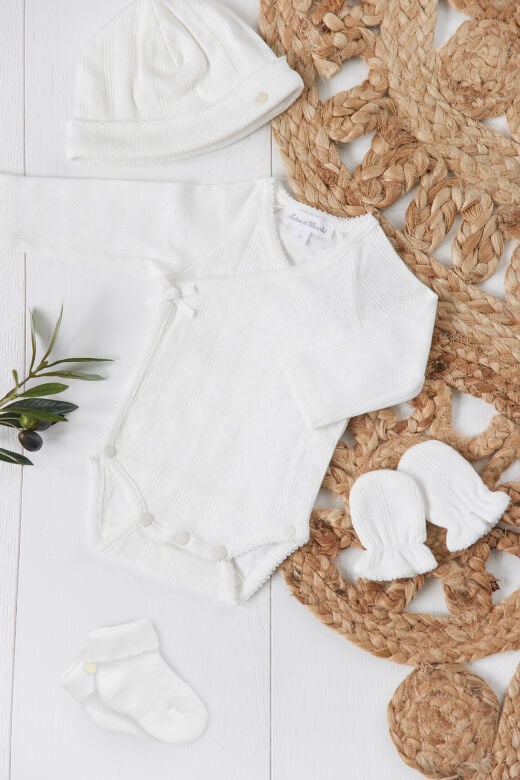 Bebek Bone + Patik + Eldiven + Zıbın Set
