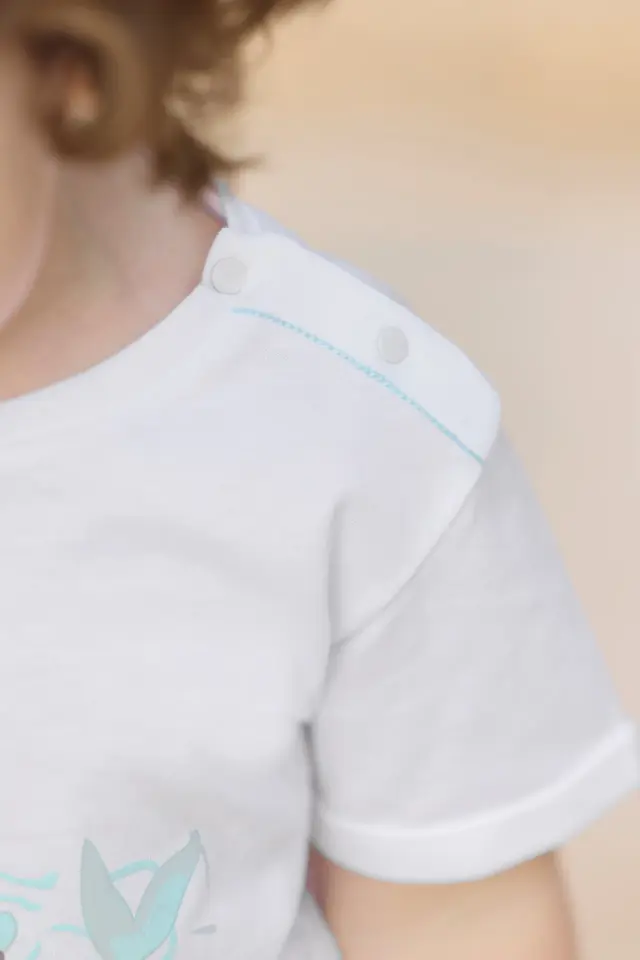 Balina Baskılı Kısa Kollu T-Shirt